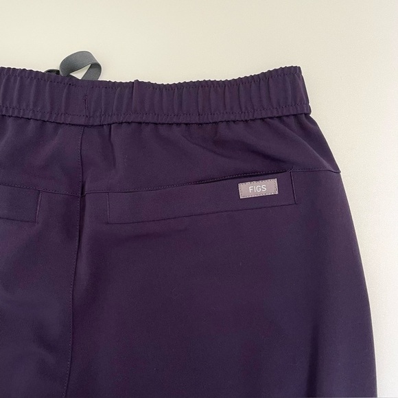 Figs Tansen Jogger Scrub Pants Limited Edition Purple Shadow Small Short - Picture 12 of 16